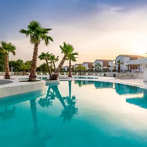 3* Aparthotel Pareus