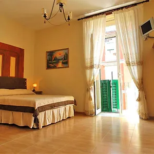 bb-domus-gemi.hotels-amalfi.com/